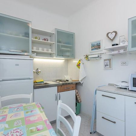 Apartment Luiza With Terrace Baška Dış mekan fotoğraf