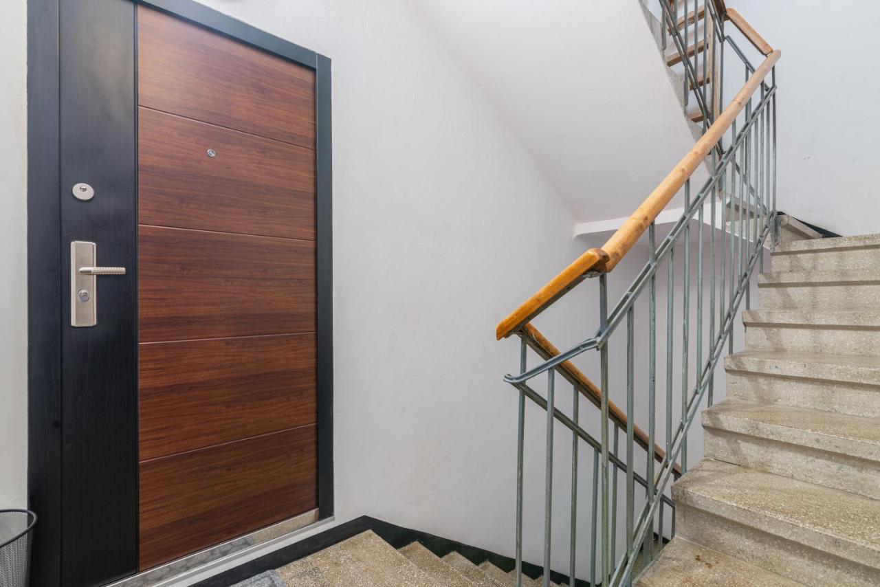 Apartment Luiza With Terrace Baška Dış mekan fotoğraf