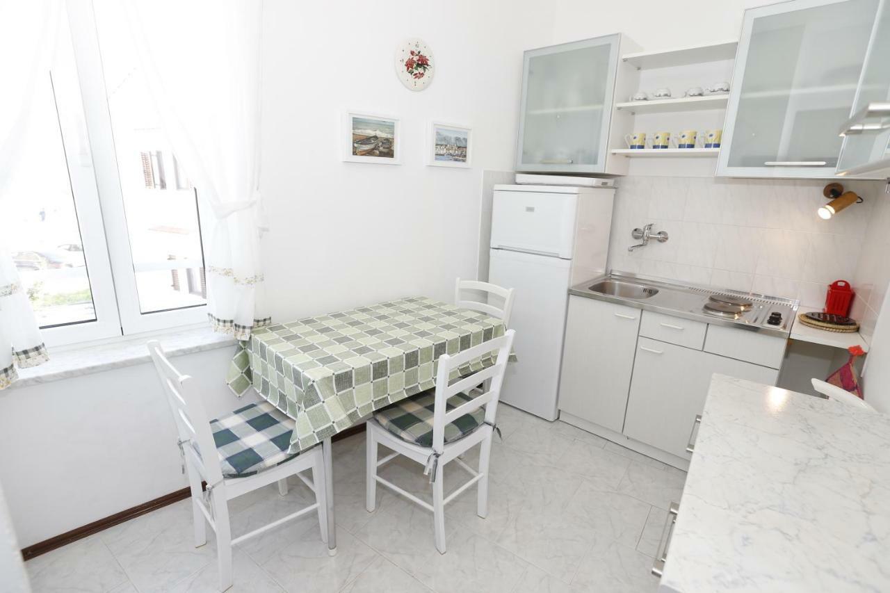 Apartment Luiza With Terrace Baška Dış mekan fotoğraf